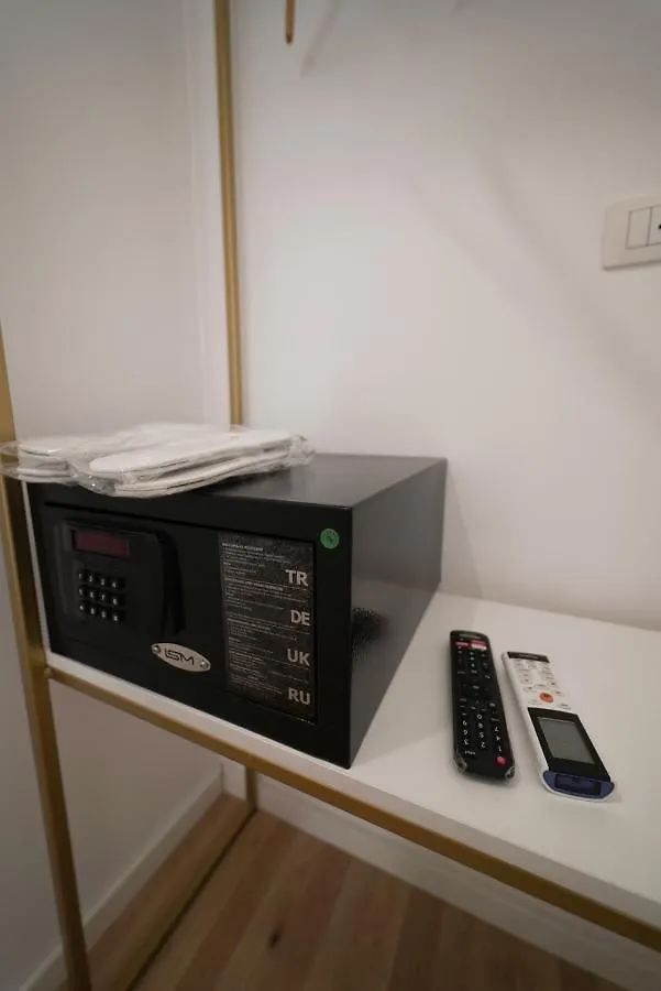 Mia Marine Rooms Химара 4*,  Албания